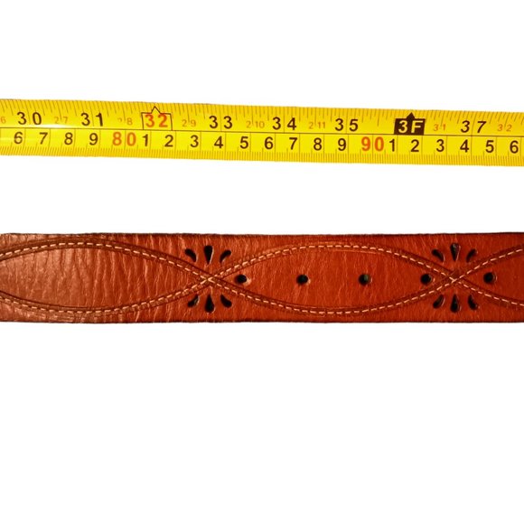 Eddie Bauer Brown Leather Belt Cutouts Stitching Brass Buckle Size Medium - Picture 13 of 13